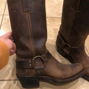 Frye Brown  leather boots